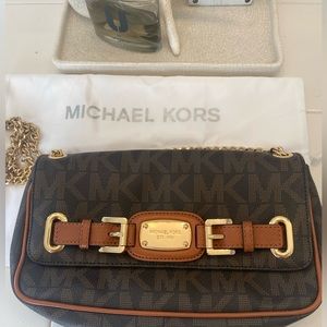 Michael Kors Crossbody Purse